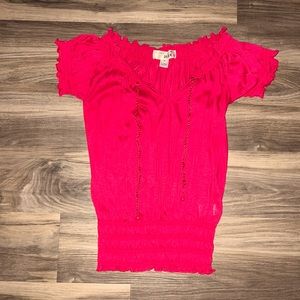 A fusia pink shirt, Size S